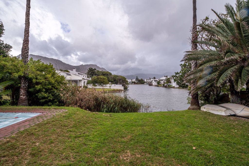 Property photo 1 of 31 Fh1534557