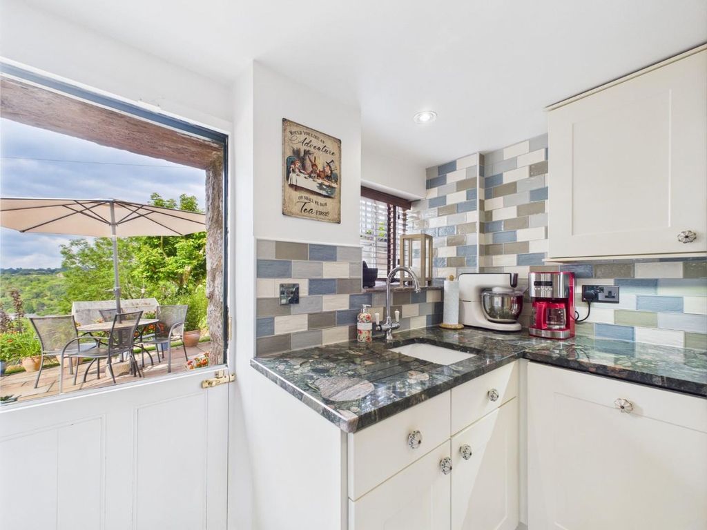 Property photo 3 of 63 Kitchen