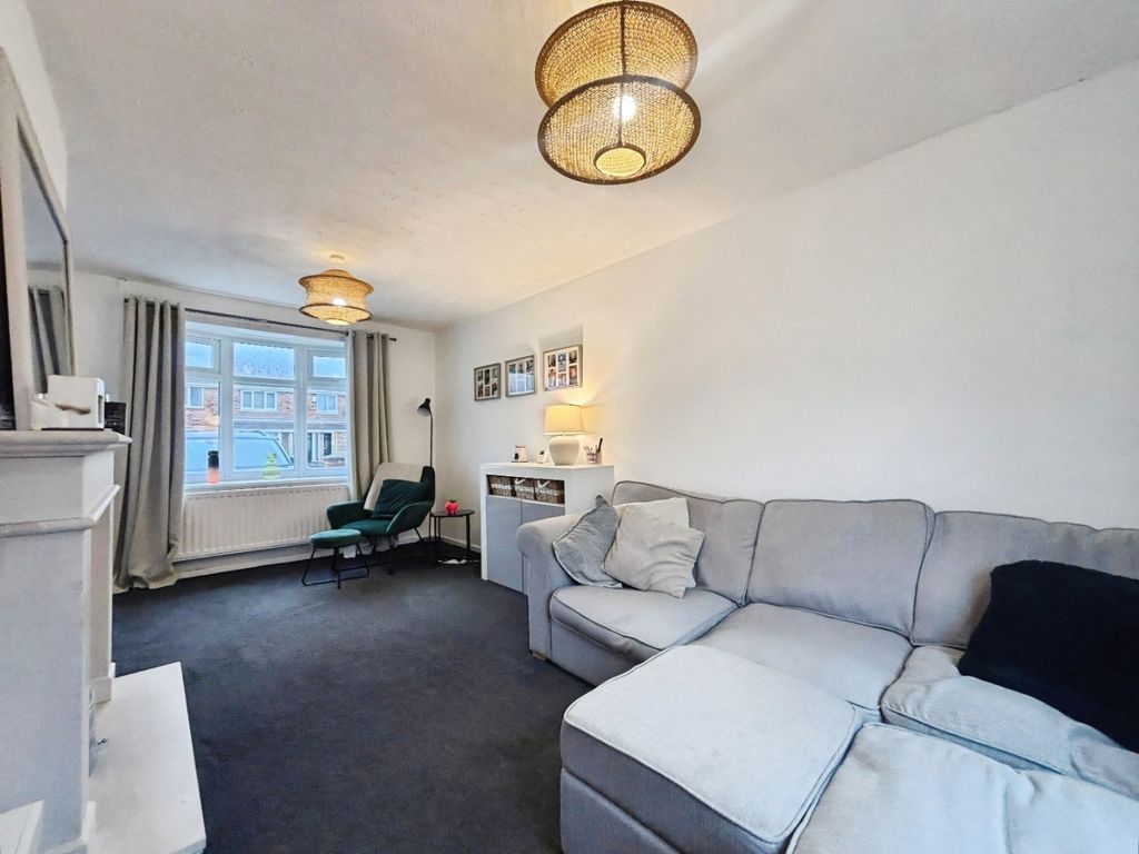 Property photo 3 of 19 4849812