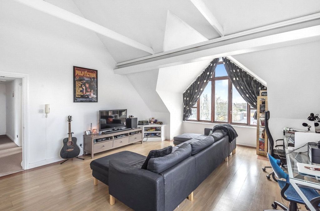 Property photo 3 of 10 Picture No. 07