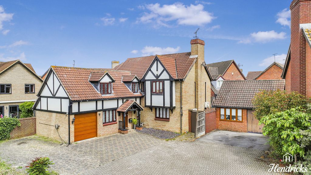Property photo 1 of 35