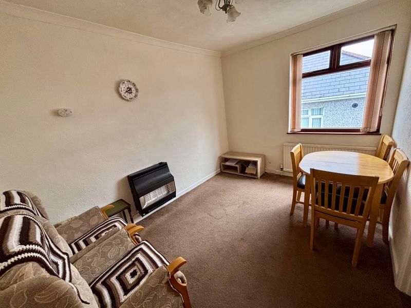 Property photo 3 of 17 Photo 2