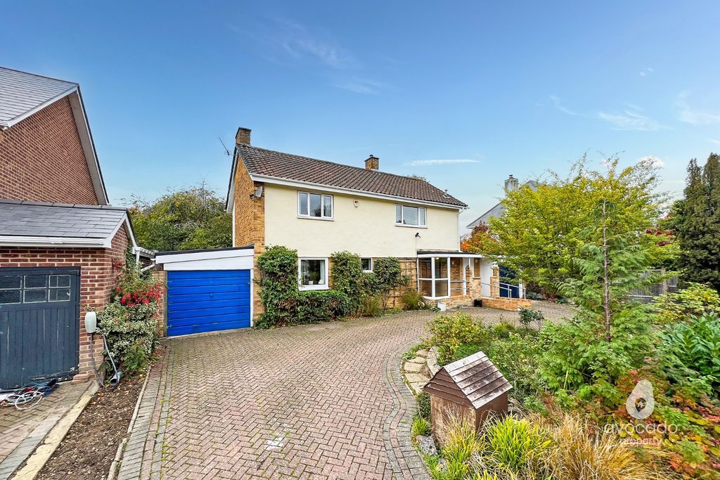 Property photo 1 of 19 4577962