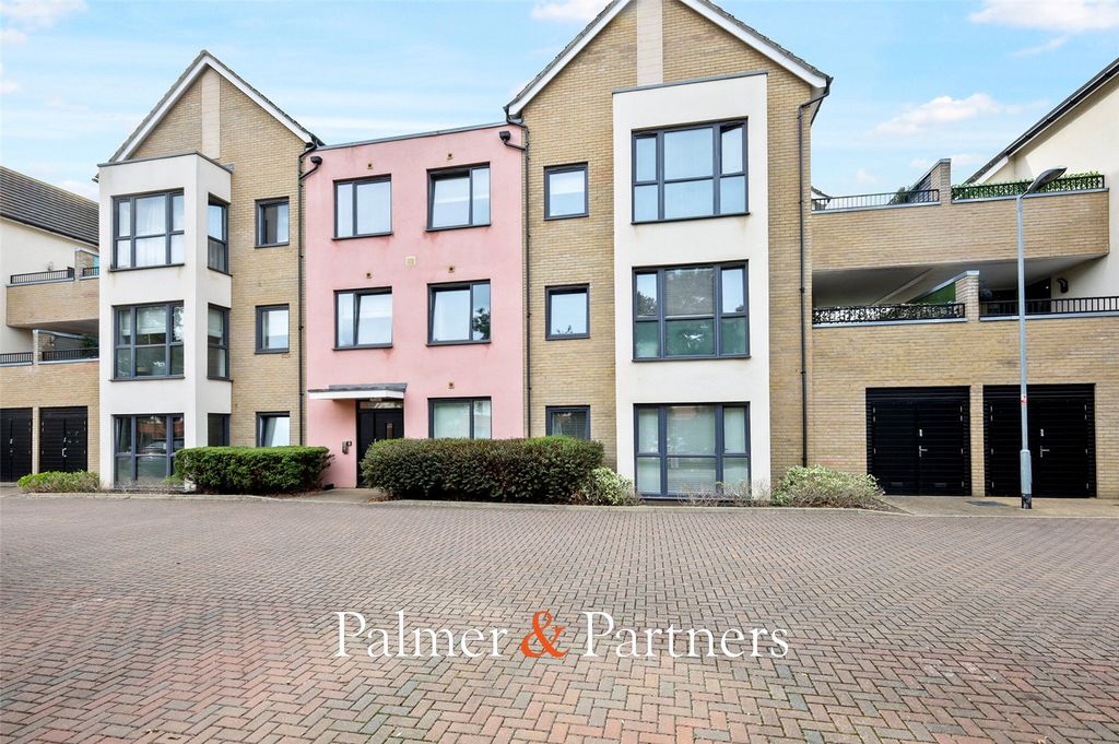 Property photo 1 of 16 Picture No. 22