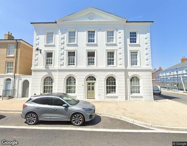 Property photo 1 of 9 Street View