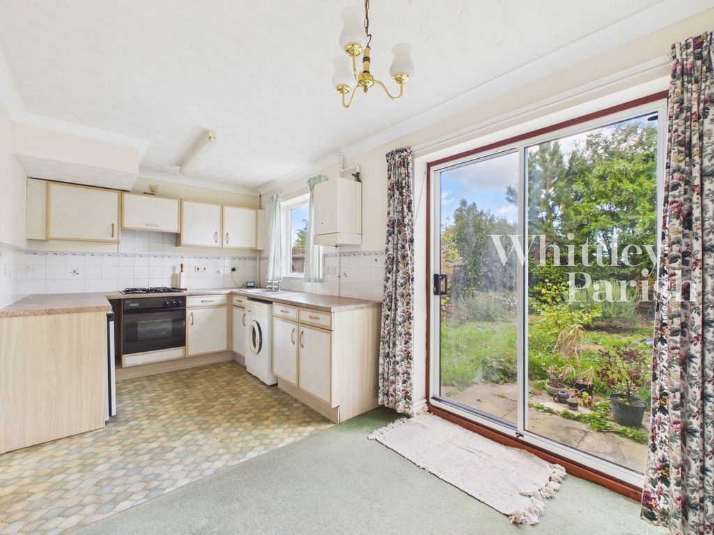 Property photo 2 of 9