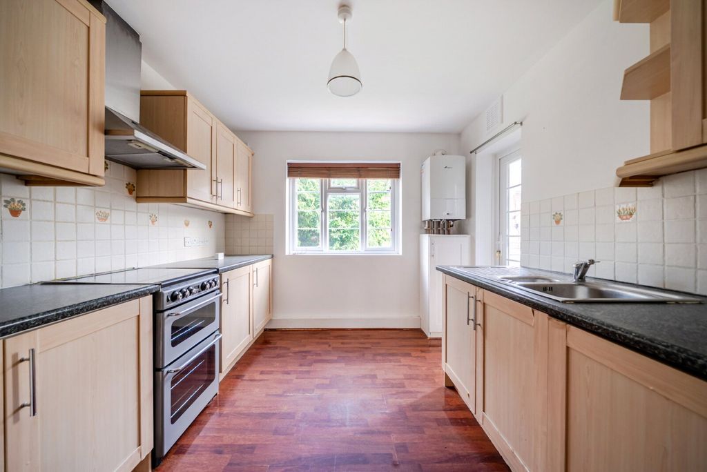 Property photo 3 of 15 Kitchen