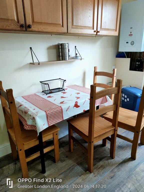 Property photo 1 of 2