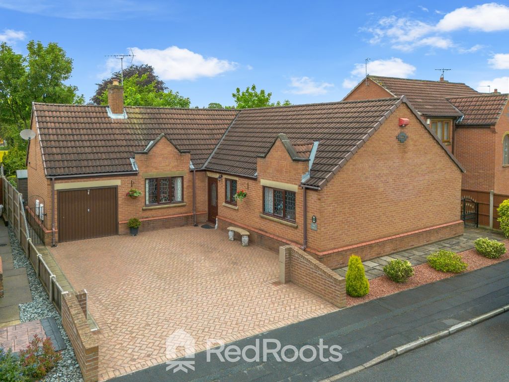 Property photo 1 of 29 5128561