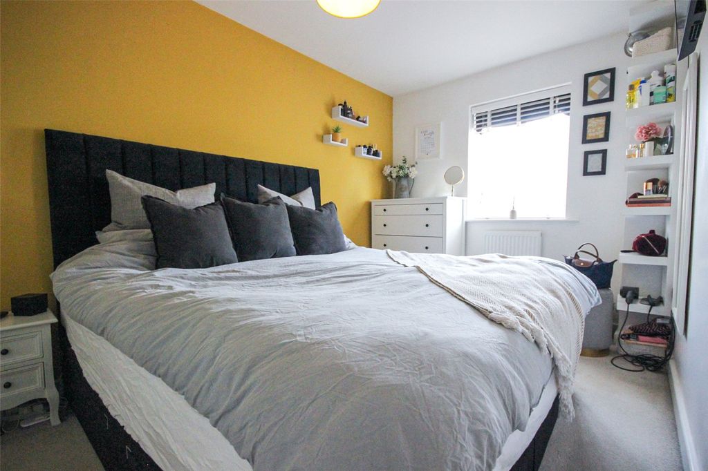 Property photo 3 of 14 Picture No. 09