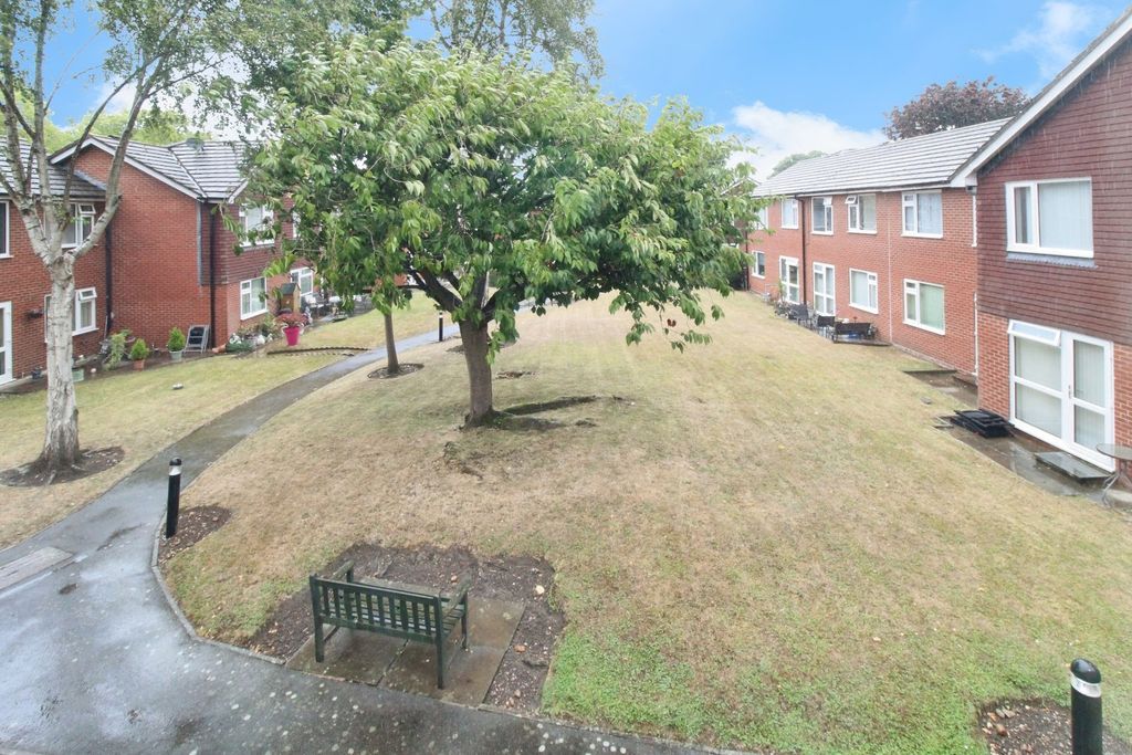 Property photo 2 of 6 Picture No. 05