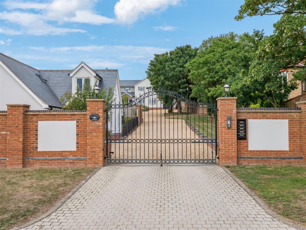 Property photo 2 of 30 Gated Entrance