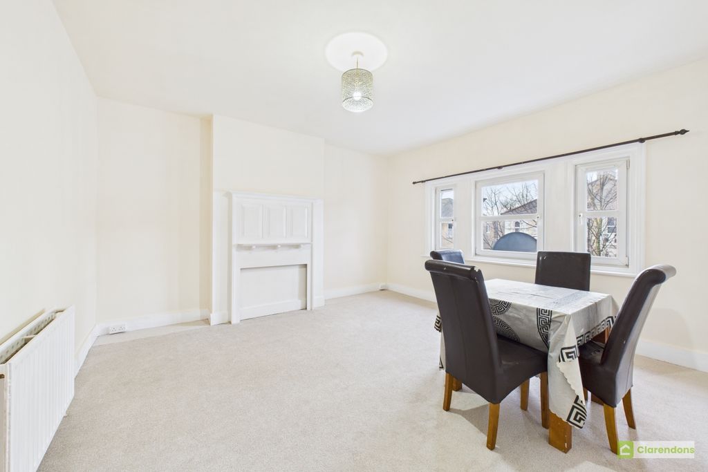 Property photo 2 of 7 Cam02528G0-Pr0431-Still008