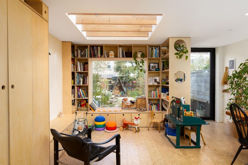 Property photo 1 of 27 25 York Road, Bs5-17.Jpg