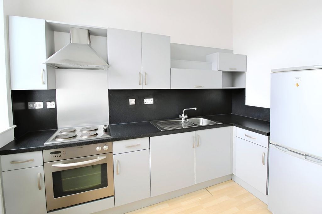 Property photo 2 of 9 Picture No. 29