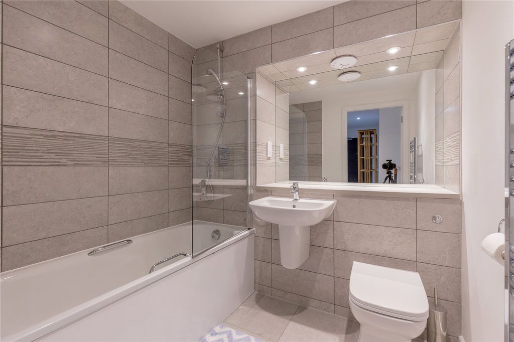 Property photo 3 of 12 Picture No. 10