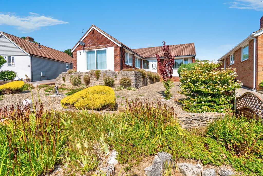 Property photo 1 of 19