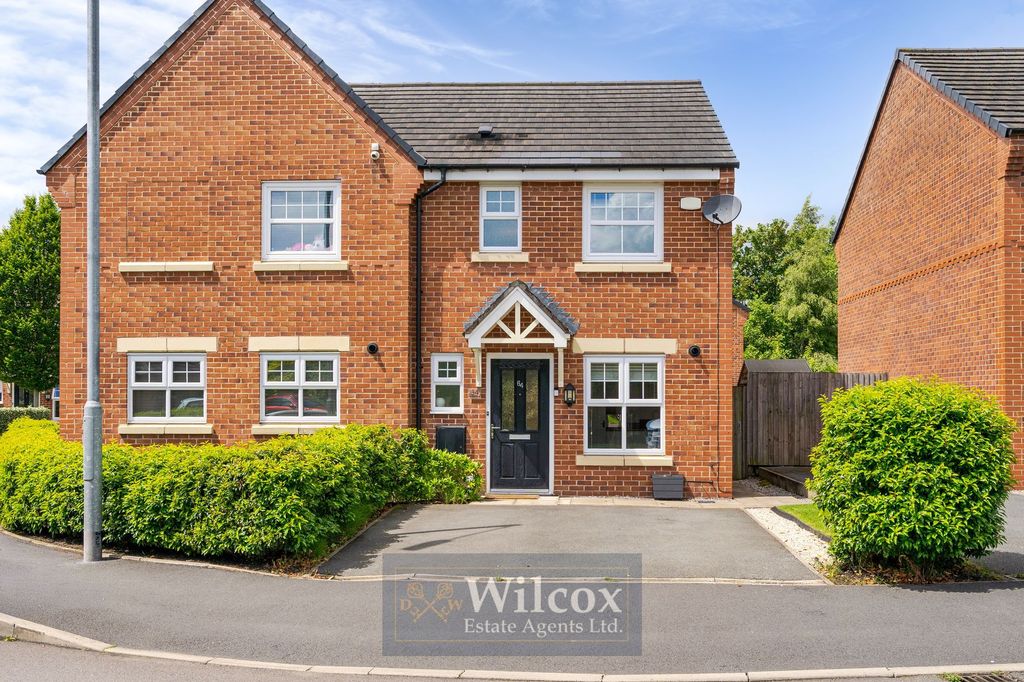 Property photo 1 of 34