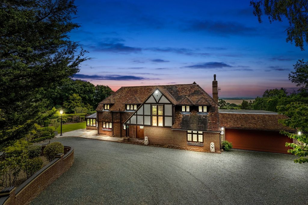 Property photo 1 of 54