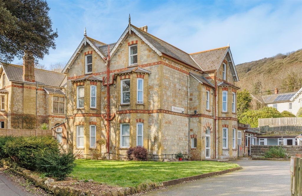 Property photo 1 of 57