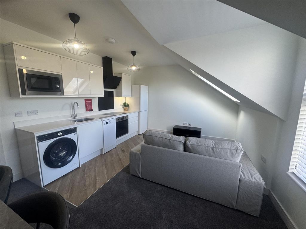 Property photo 2 of 8 Img_0801.Jpeg