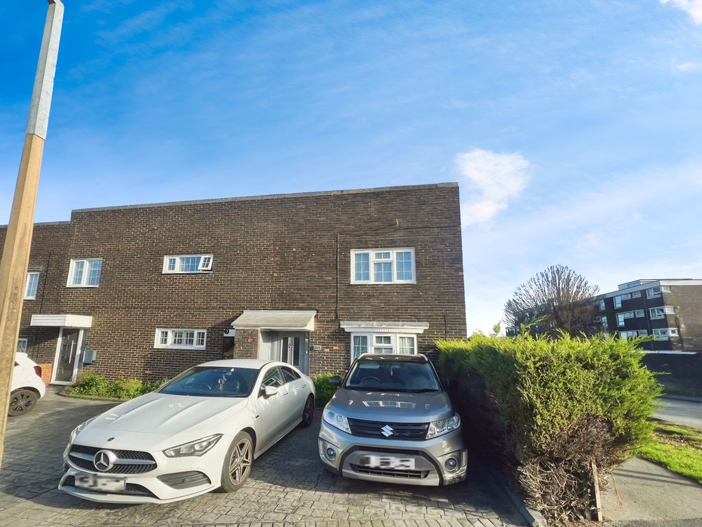 Property photo 1 of 7 Image