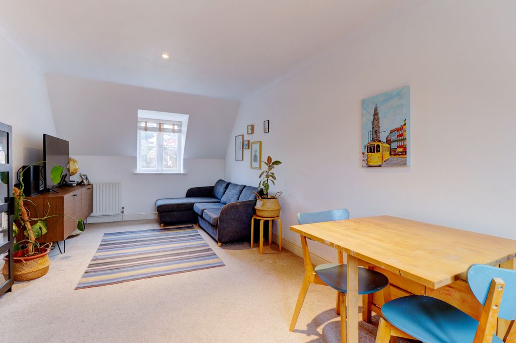 Property photo 2 of 10 Picture No. 08