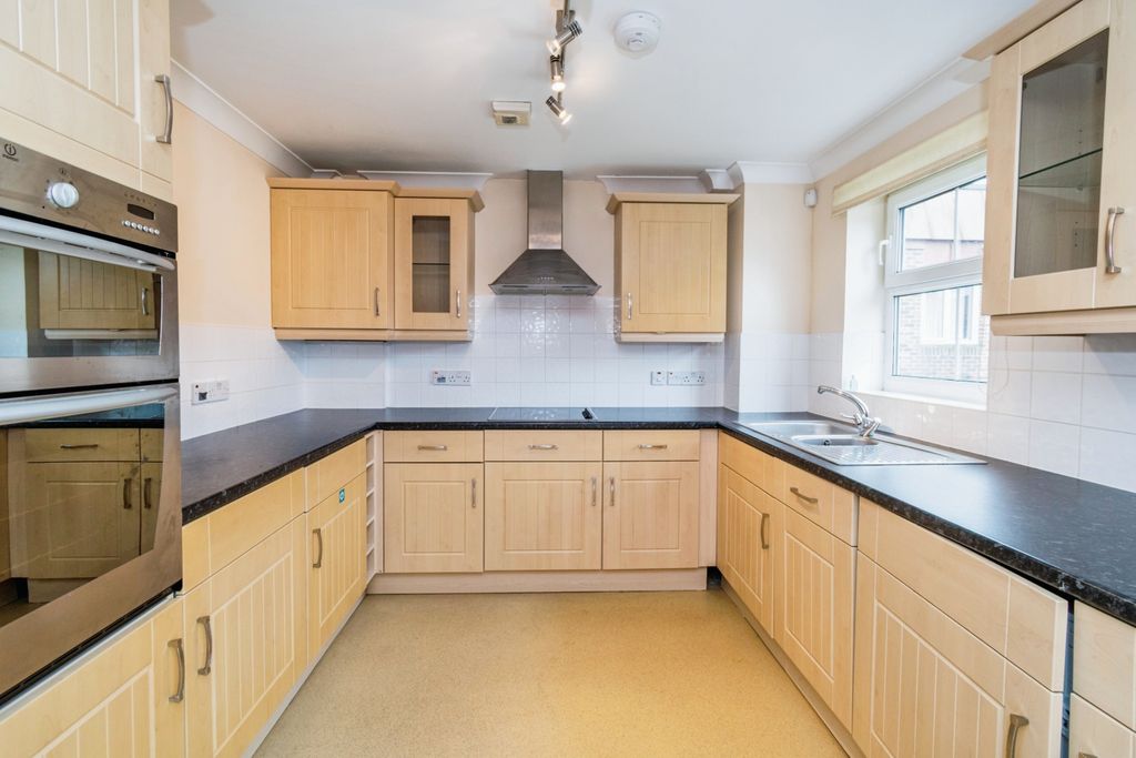 Property photo 2 of 12 Photography