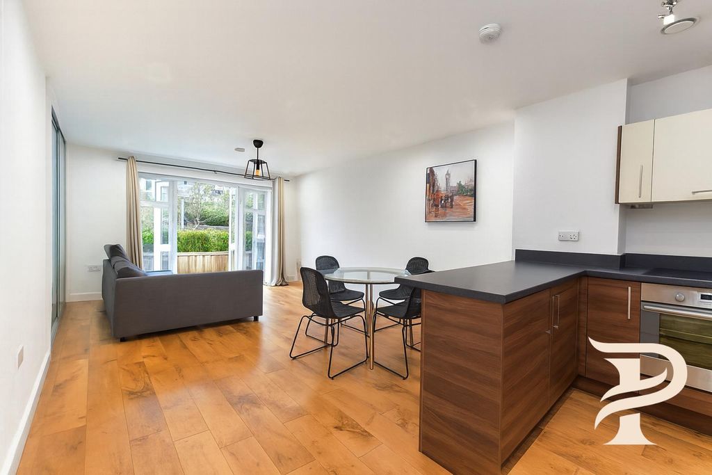 Property photo 1 of 11 Hurley 5.Png