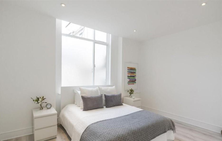 Property photo 3 of 9 Picture No. 12