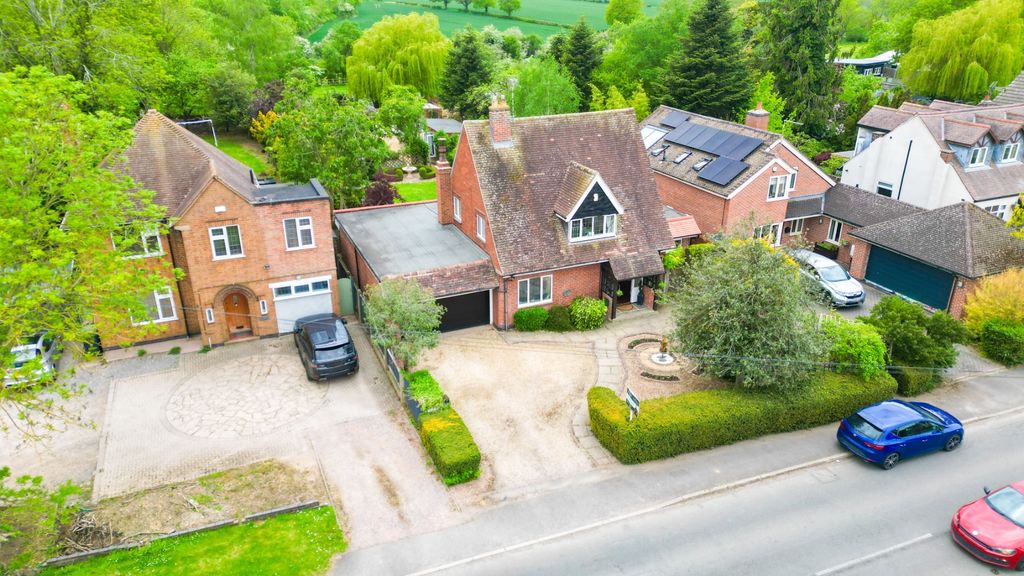Property photo 2 of 33 5077027
