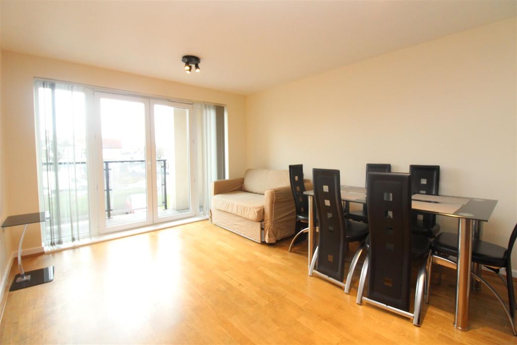 Property photo 3 of 11 Img_2318.Jpg