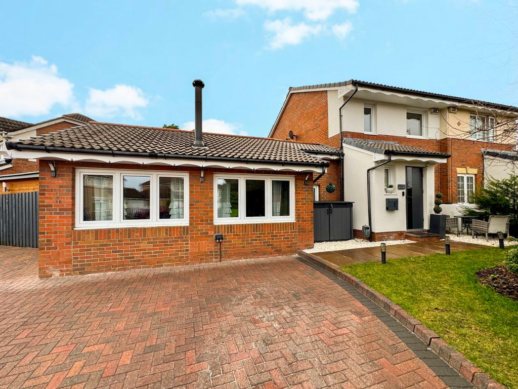 Property photo 1 of 25