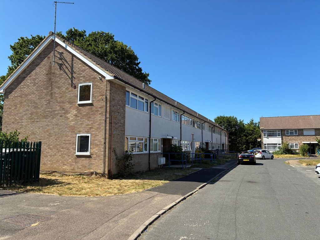 Property photo 1 of 13