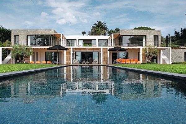 Property photo 1 of 4