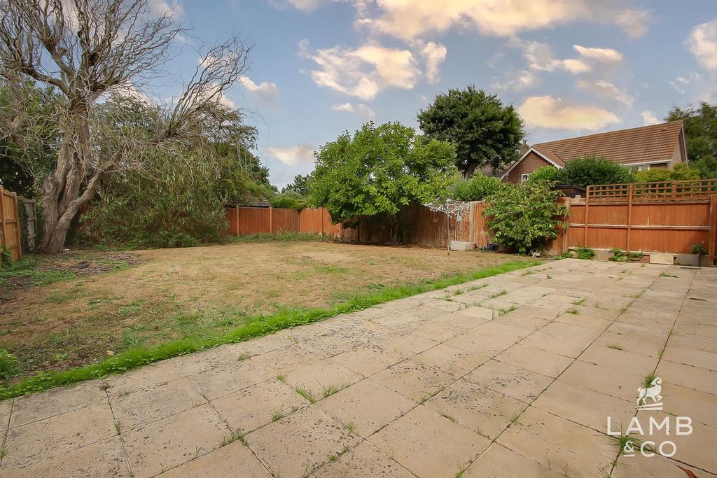 Property photo 2 of 16 Img_3657-Img_3661.Jpeg