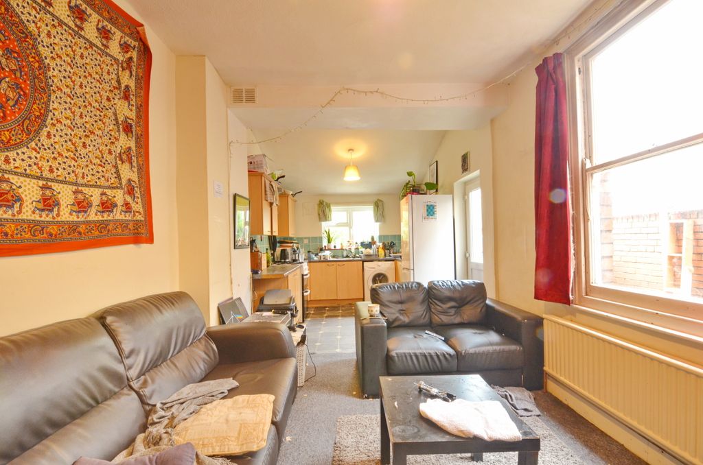 Property photo 2 of 10 2.Jpg