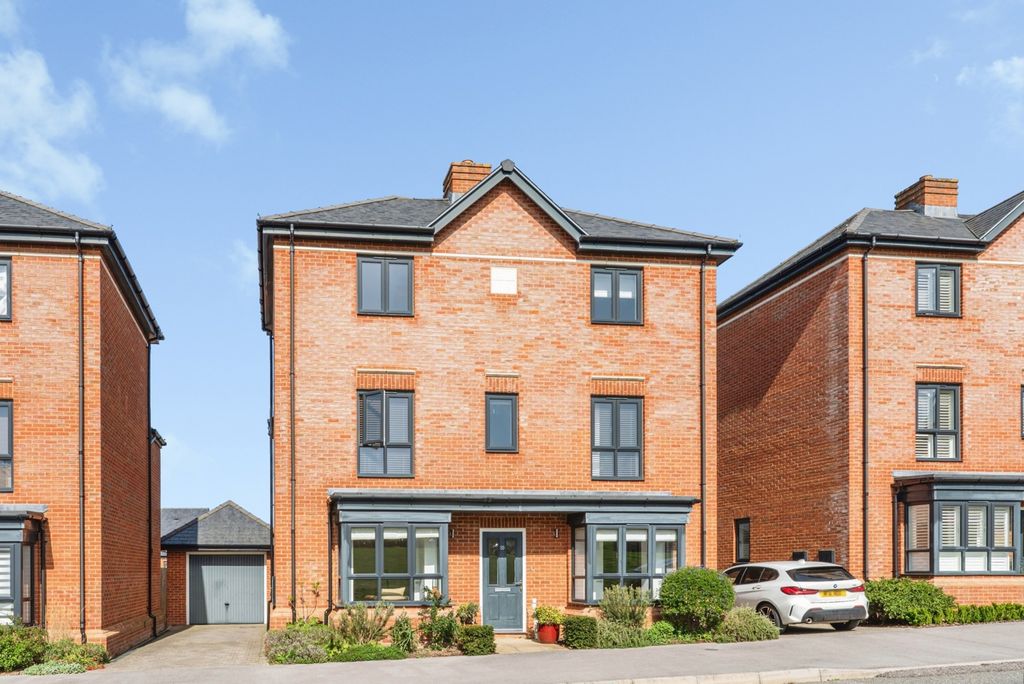 Property photo 1 of 21 Pbox-Img.Jpg