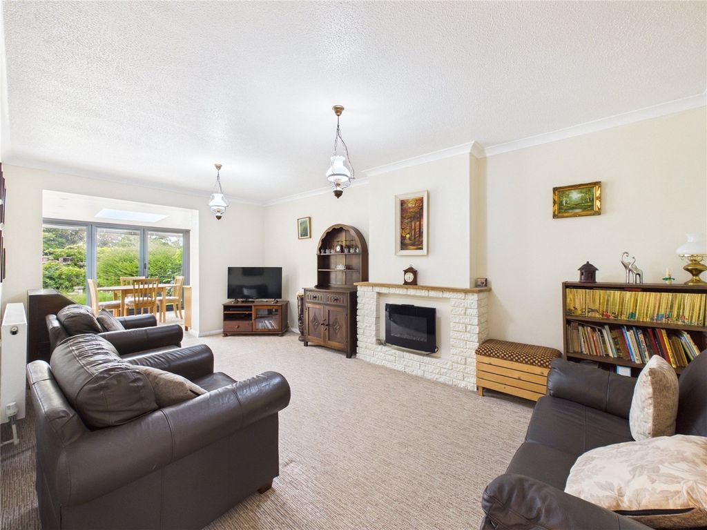 Property photo 3 of 14 Picture No. 36