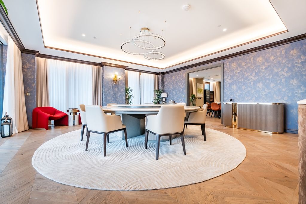 Property photo 2 of 40 Oak-Lane-34