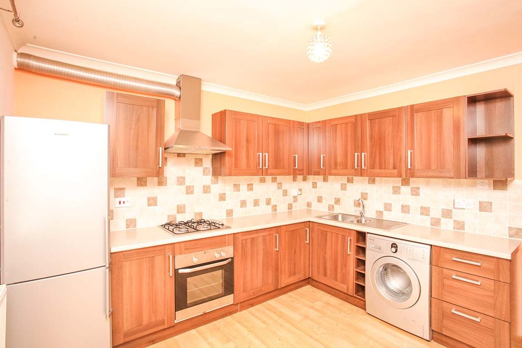 Property photo 3 of 11 Photography