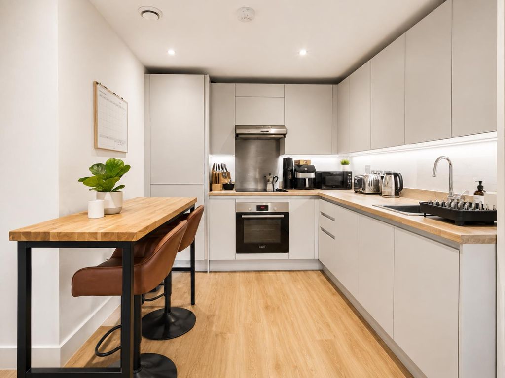 Property photo 3 of 12 Kitch2.Png