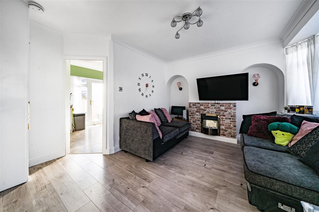 Property photo 2 of 14 966339 (3).Jpg