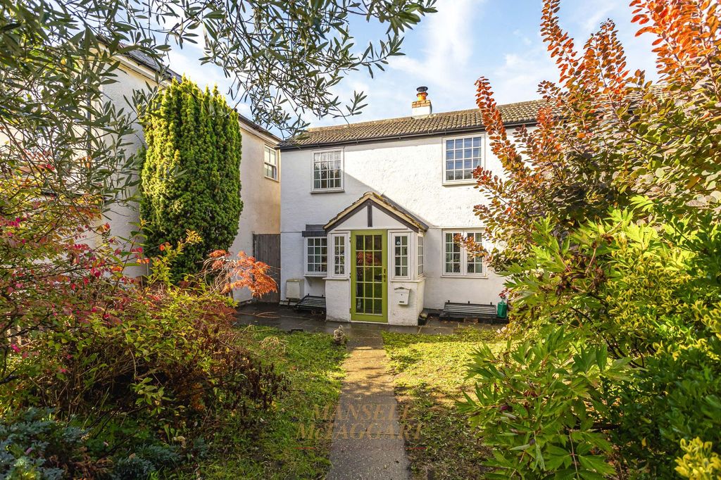 Property photo 1 of 43