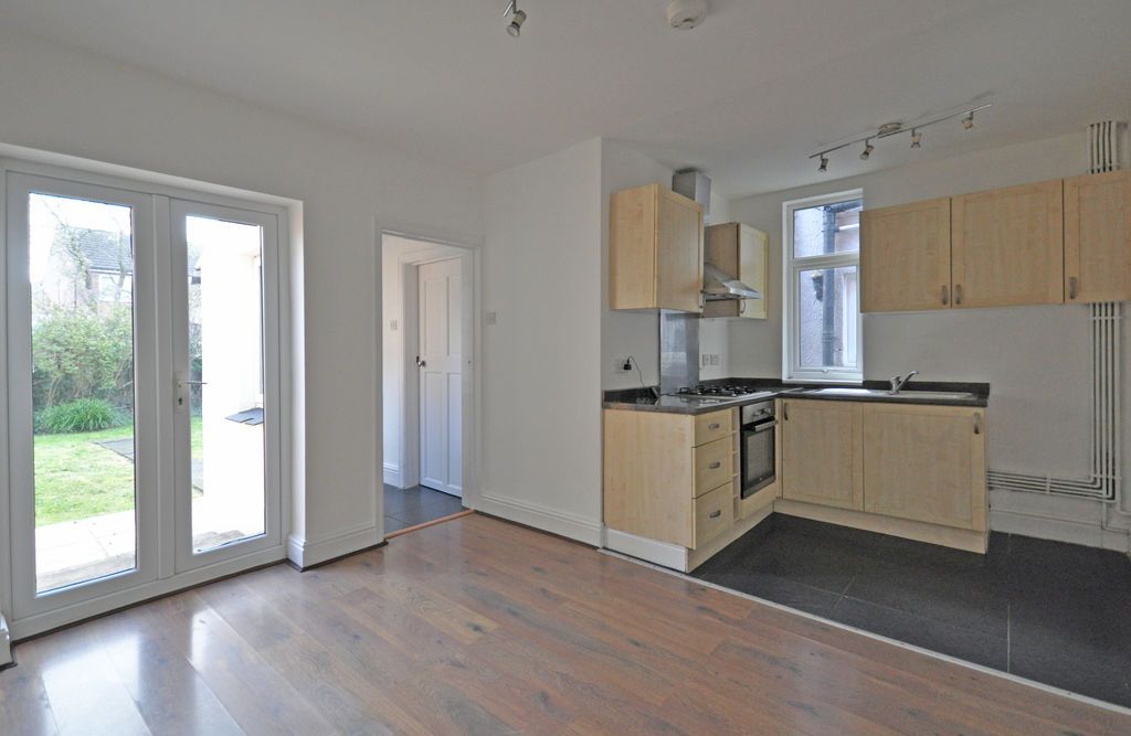 Property photo 2 of 16 Photo 2