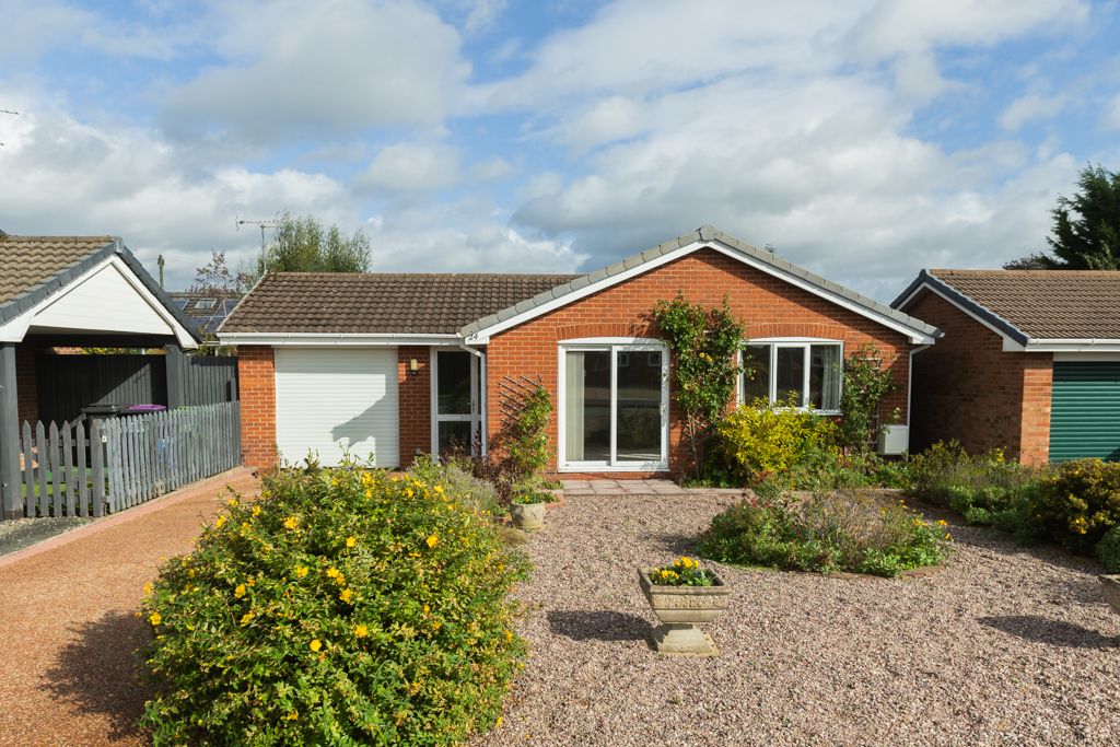 Property photo 1 of 13 B0030952