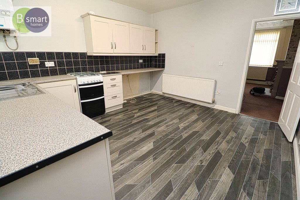 Property photo 3 of 9 Img_1746