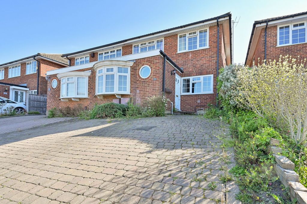 Property photo 1 of 20