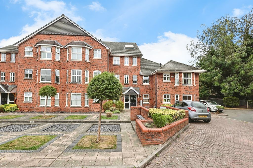 Property photo 1 of 10