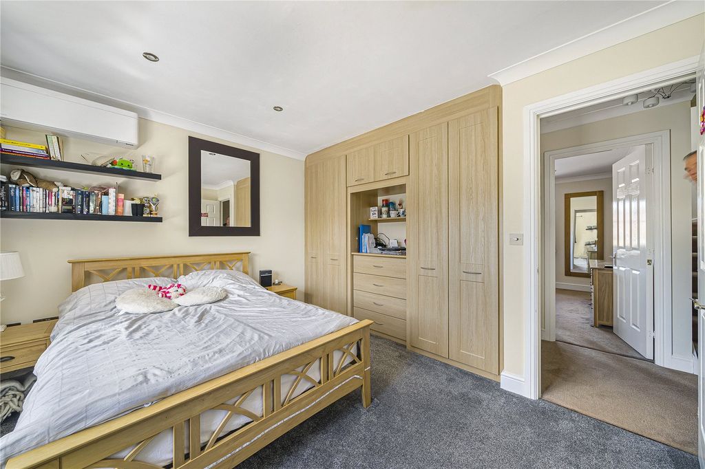 Additional image 47 of 5 bed detached house for saleCortland Close, Crayford, Kent DA1